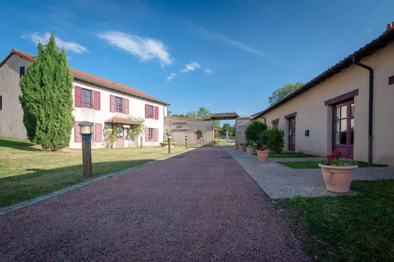 Bed & Breakfast Auberge Des Chanoines Aigueperse